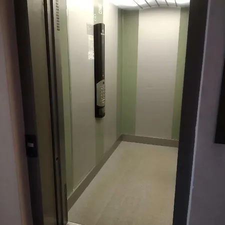 Komfortowy Apartament Dla Czterech Osob. Appartamento Danzica